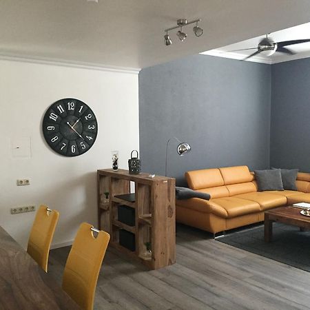 Ferienwohnung Wuerzburg, Wuerzburg Sanderau Exterior photo