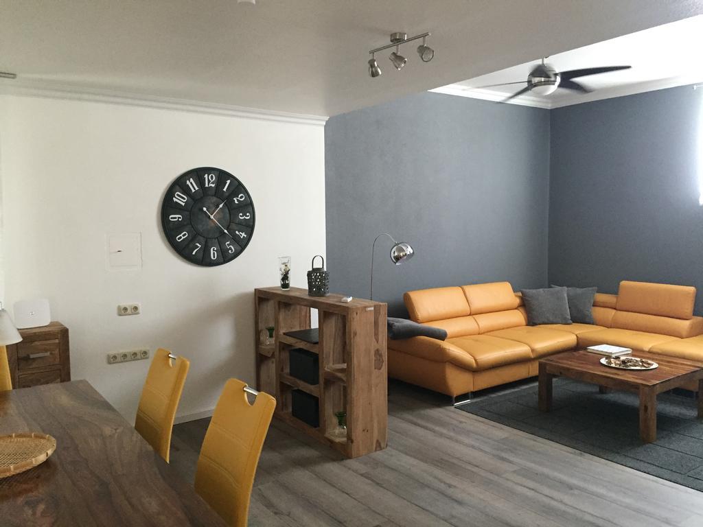 Ferienwohnung Wuerzburg, Wuerzburg Sanderau Exterior photo